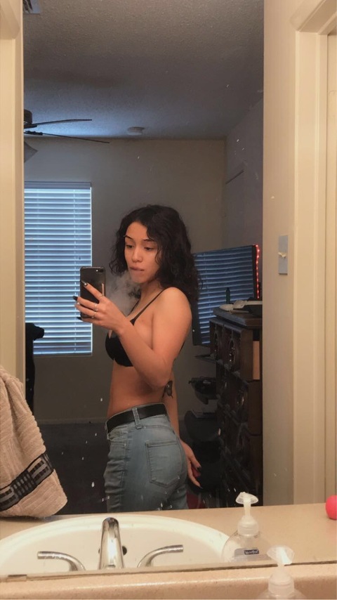 Petite 🦋 cover image