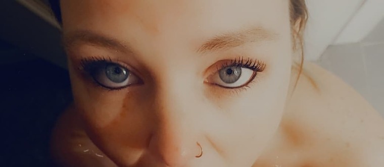 𝓟𝓮𝓷𝓮𝓵𝓸𝓹𝓮 𝓛𝓪𝓷𝓮 𝓧𝓧𝓧 cover image