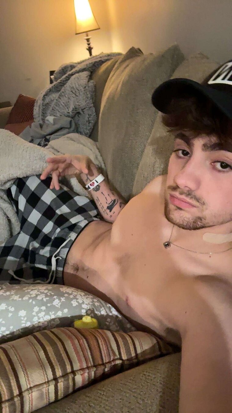 nick d that’s me 😈 banner image