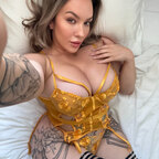 Busty Mommy Penny 💛XXX Daily 🔥 portrait