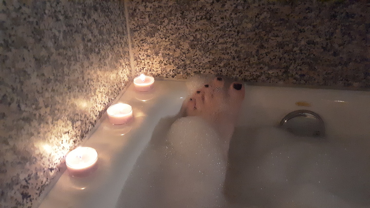 Perfectly Chaotic (Foot Model) cover image