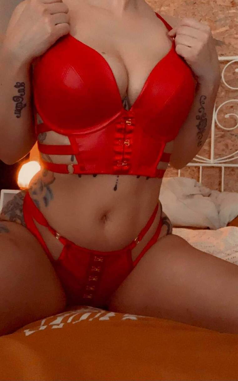 petiteangelluxx cover image