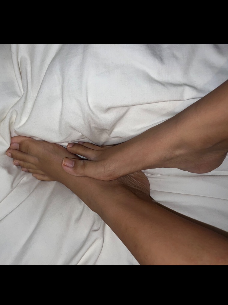 petiteasianfeet banner image