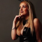 Petite Blonde Mummy avatar