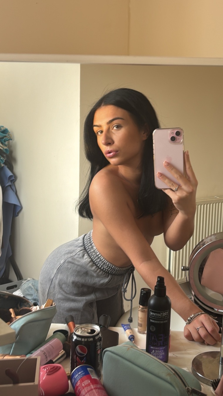 Petite brunette banner image