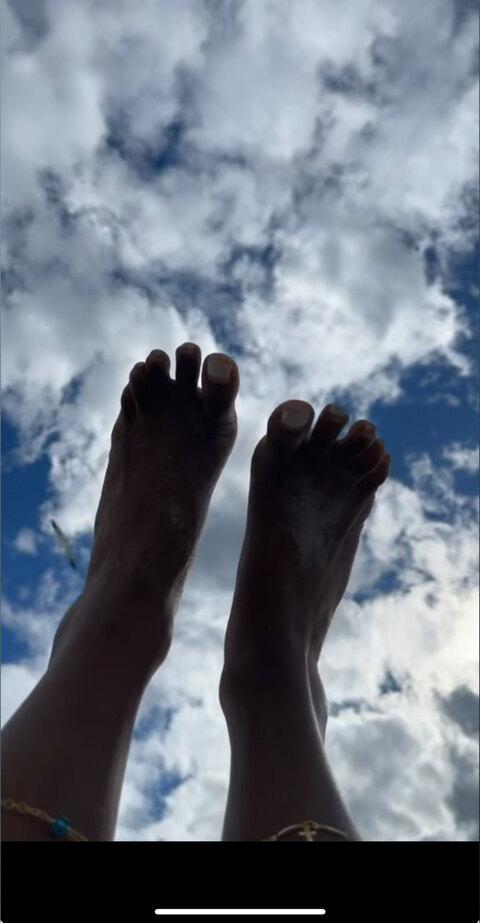 Petitefeet cover image