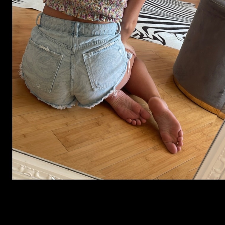 Itsybitsyfeets 🦶 banner image