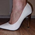 PetiteFeet avatar