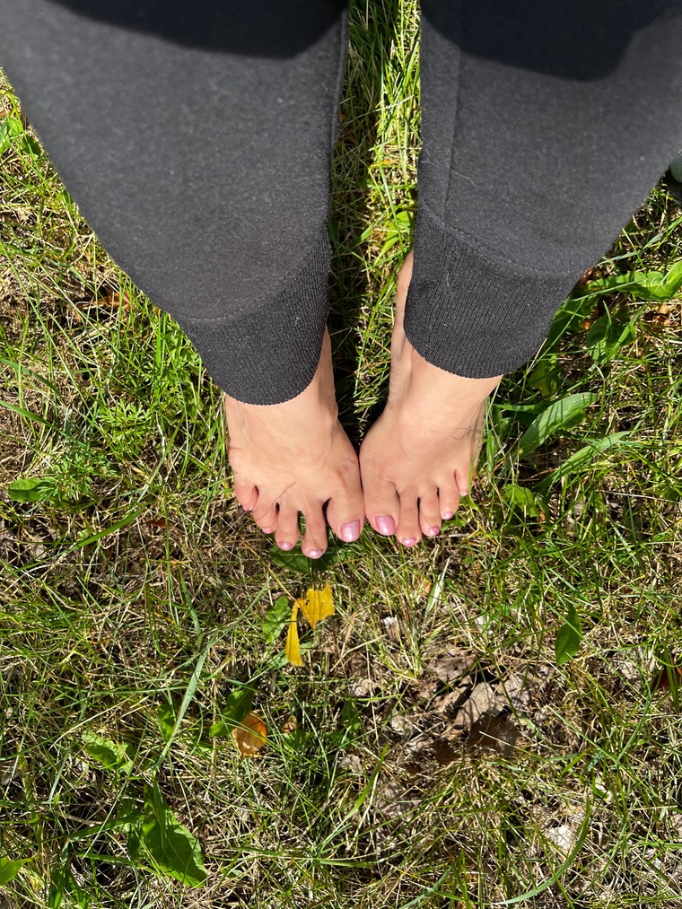 Petite Feet banner image