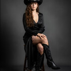 Petite Outlaw avatar
