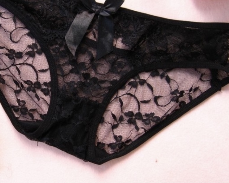 petitepanties1 banner image