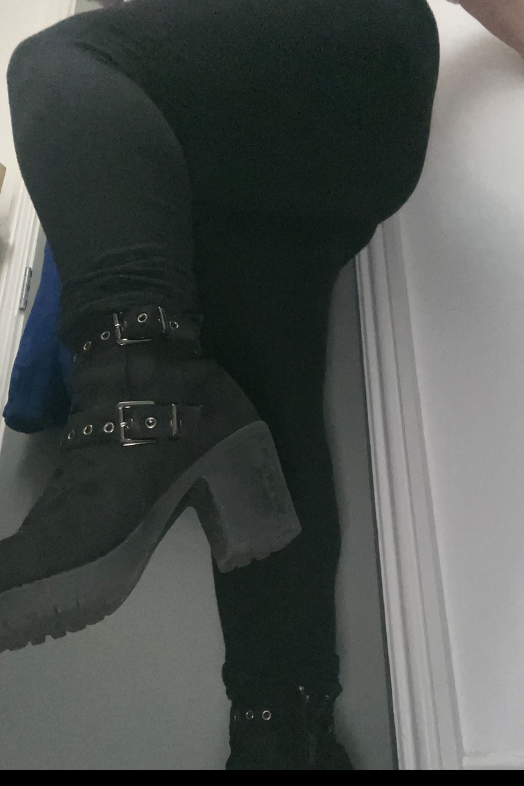 Miss Petite Feet cover image