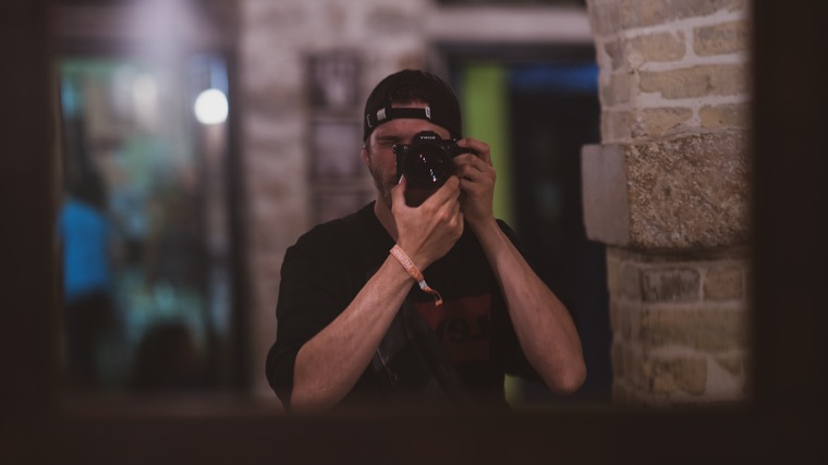 Photo Raptor cover image