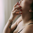 Pierced Hot Wife avatar