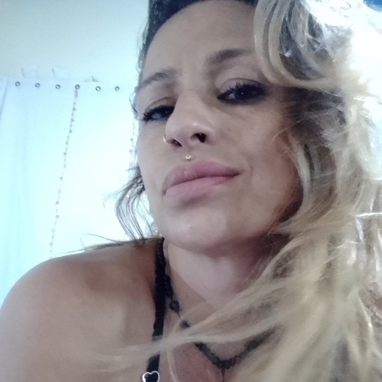 Nathalie R cover image