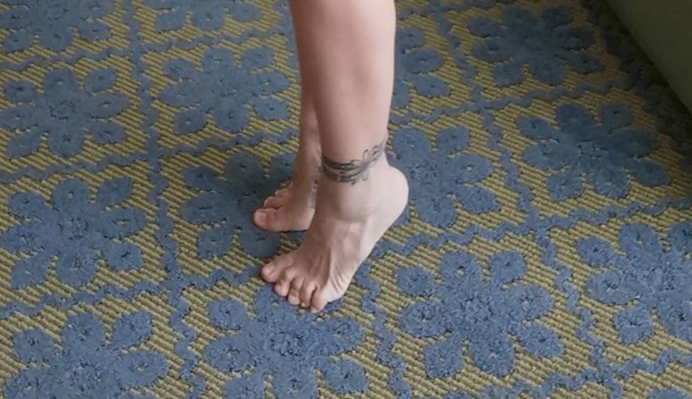 Los pies de Mary banner image