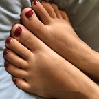 Feet of a Hawaiian Filipino Queen avatar