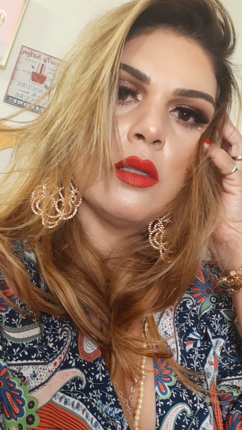 Aline Bertuci cover image