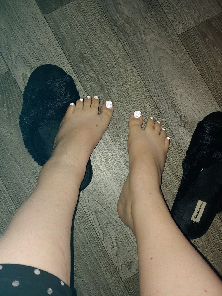 Pinky's Pretty Feet cover image