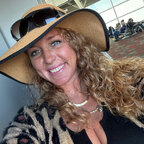 MidwestSunshine avatar