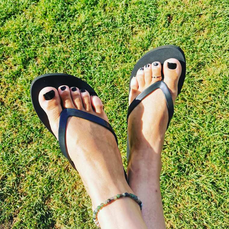 Play Bare Feet cover image