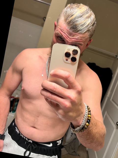Player cover image