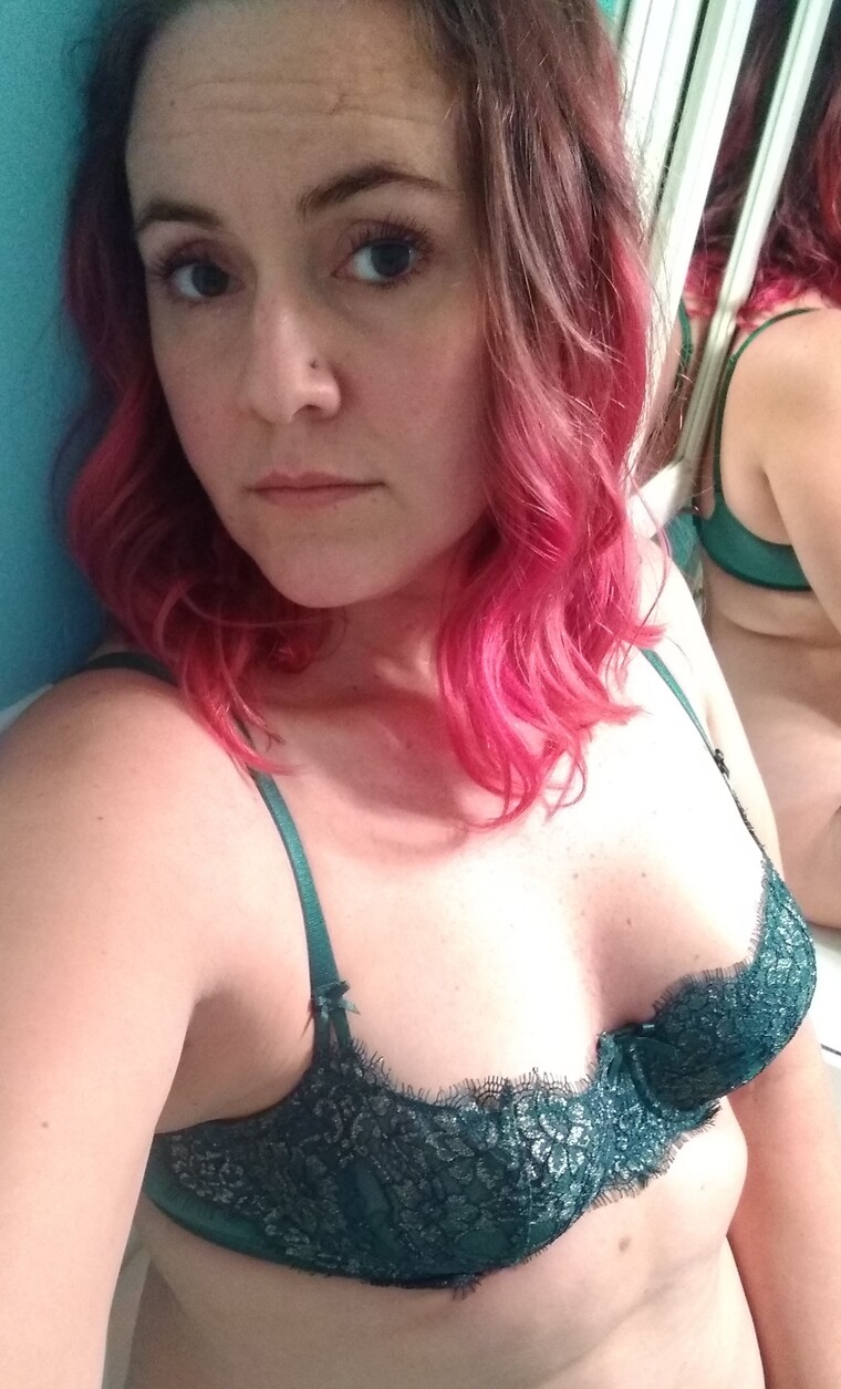 Maeve's Pleasure Lounge banner image