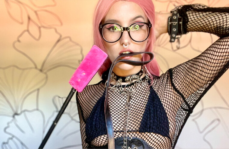 𝑨𝒓𝒂𝒃𝒆𝒍𝒍𝒂 🦂 cover image