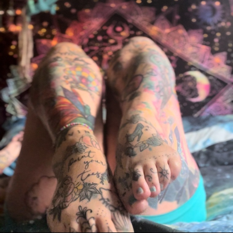 Pole_soles_and_pointed_toes banner image