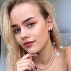 𝐼 𝒶𝓂 𝒫𝑜𝓁𝓁𝓎 💎 avatar