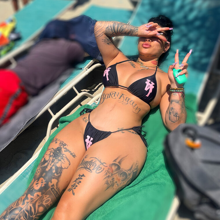 Porsha Boo 🍍💕 cover image