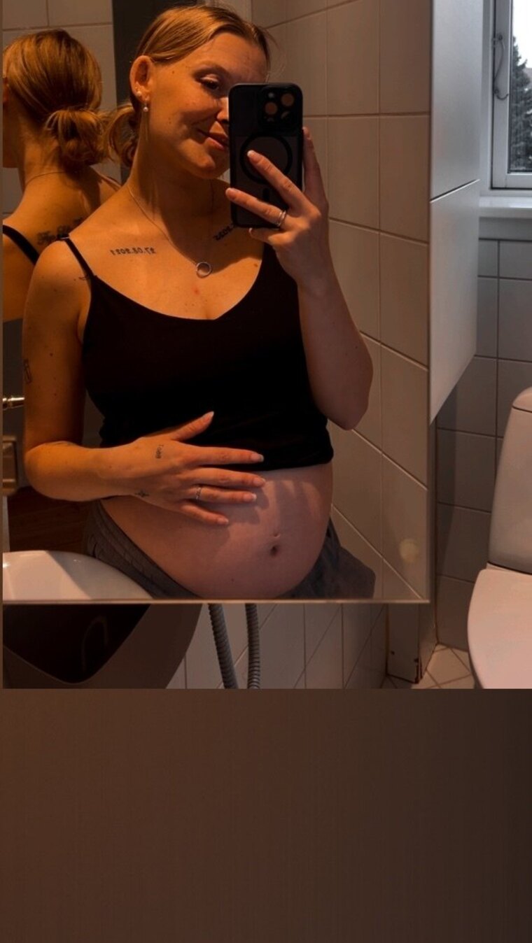 Preggo cover image