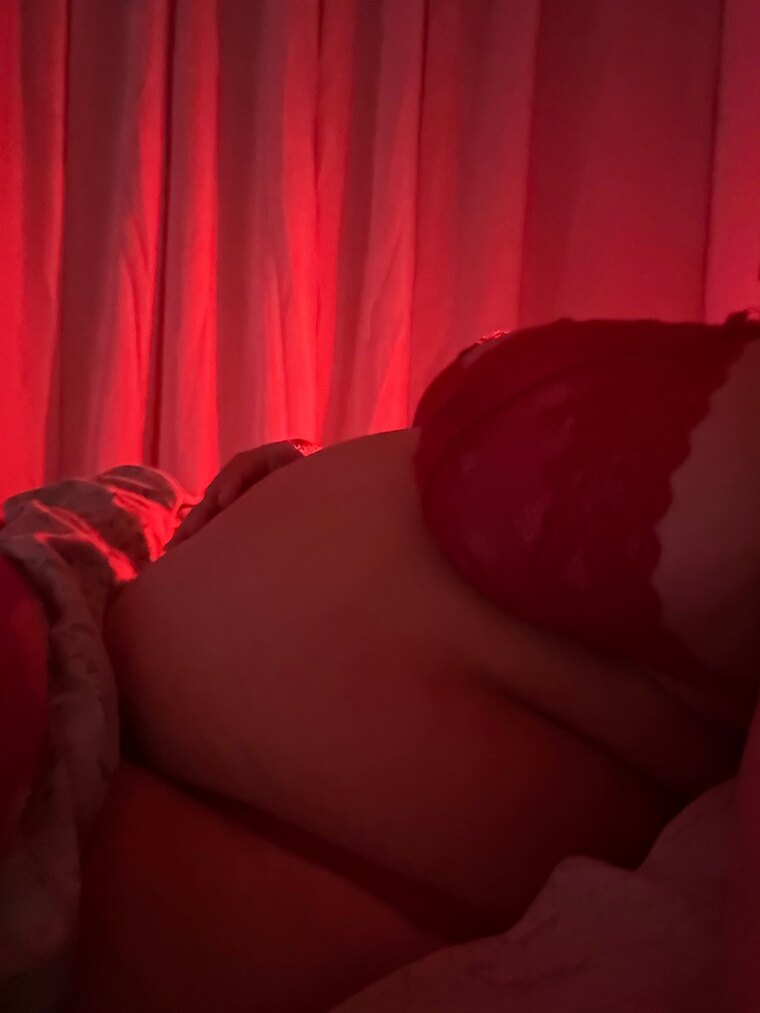 Pregnant Princess👩🏻🍼🔥 banner image