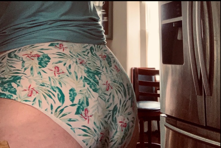 Pregnant_curvy_cutie banner image