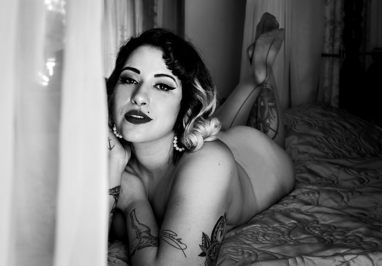 Pinup Hot banner image