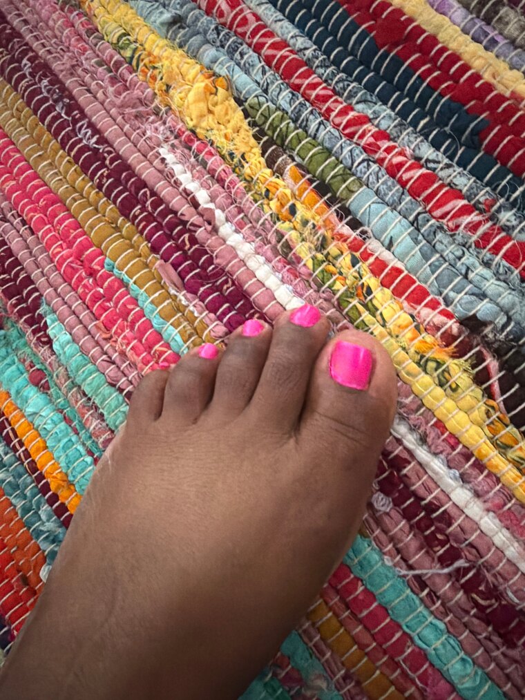 PrettyChocolatePinkToes banner image