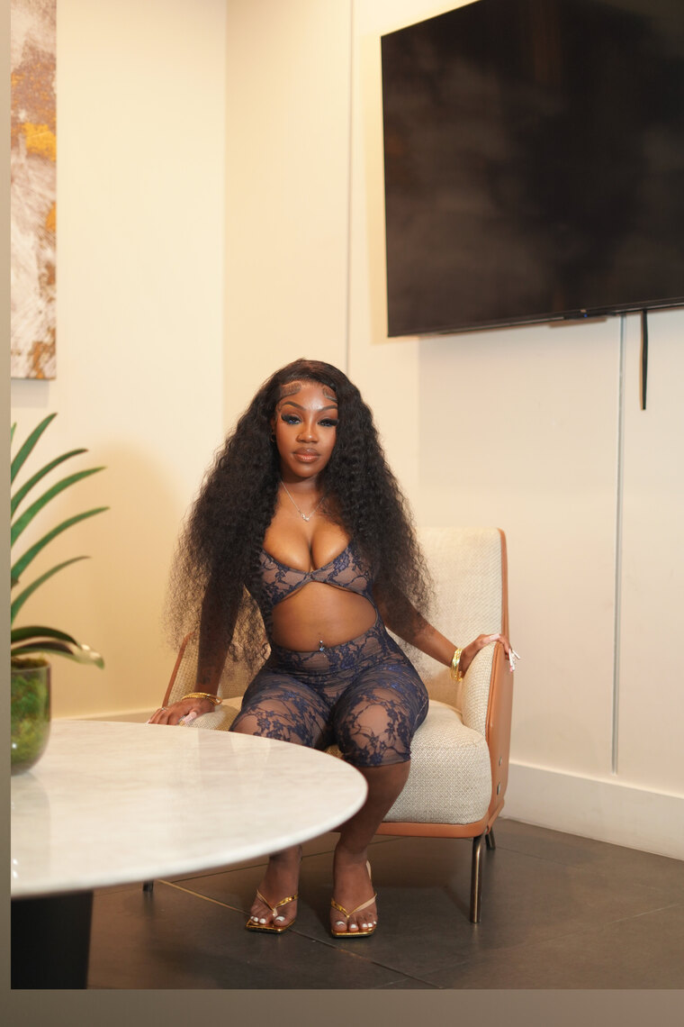 Pretty😅 banner image