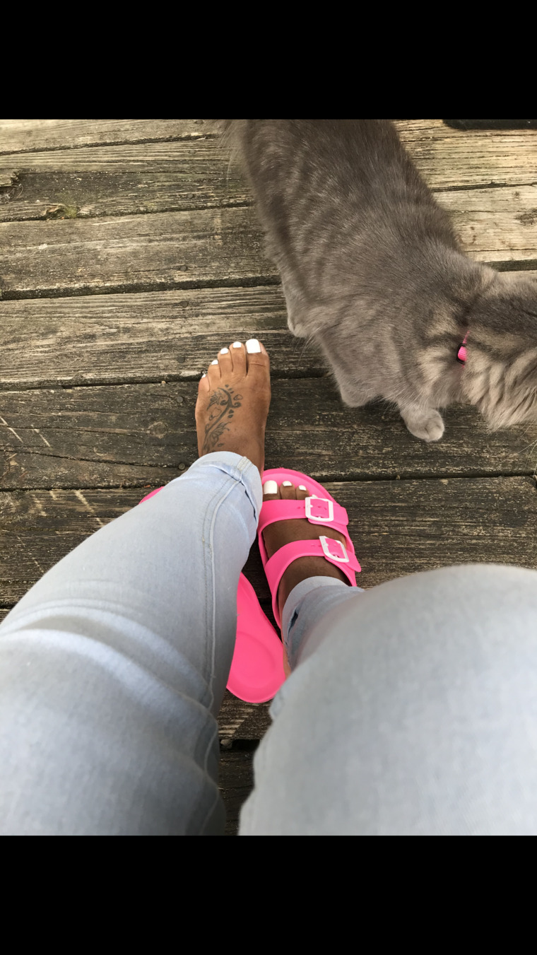 Pretty Feet Goddess cover image