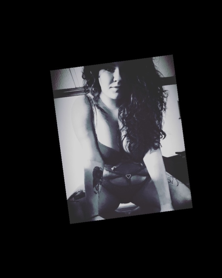 Nicolecoleee cover image