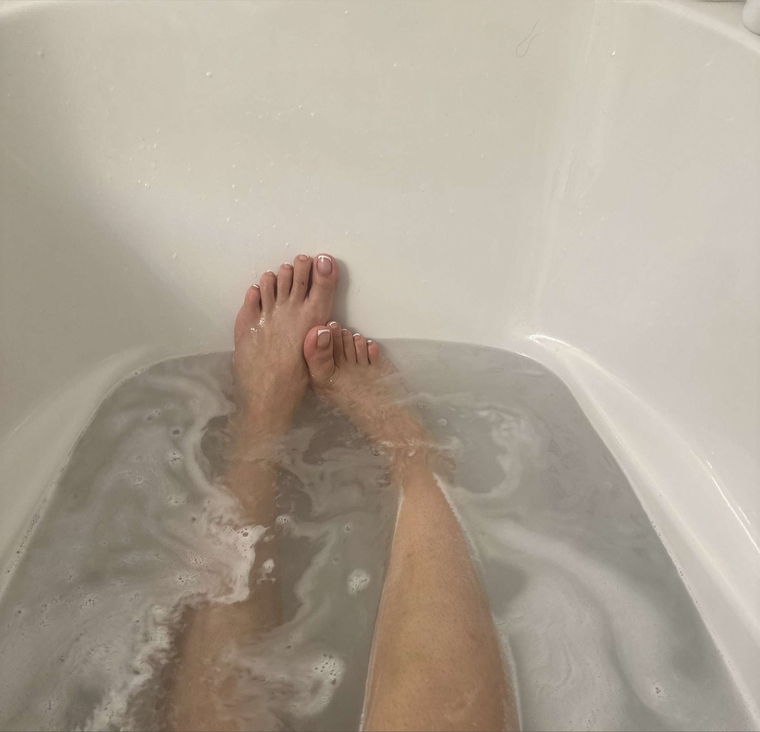 Petite babe xo banner image