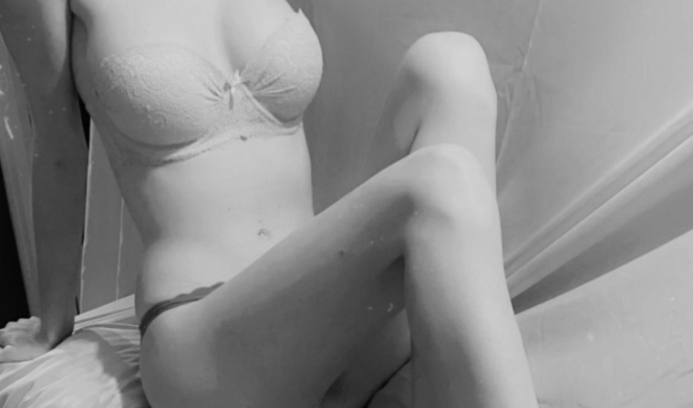 Queentoez cover image