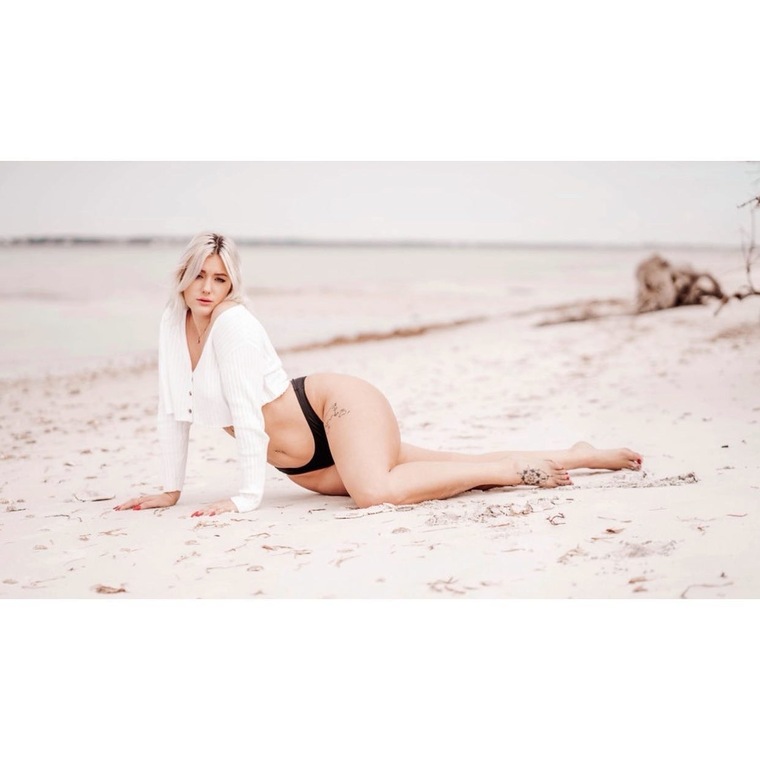 Blondebaby cover image
