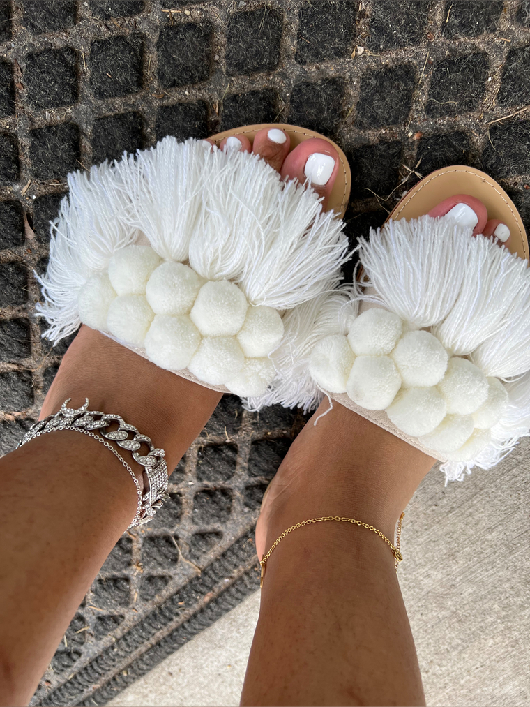 BareFootBaddie cover image