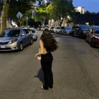 PrettyFeetSeller avatar