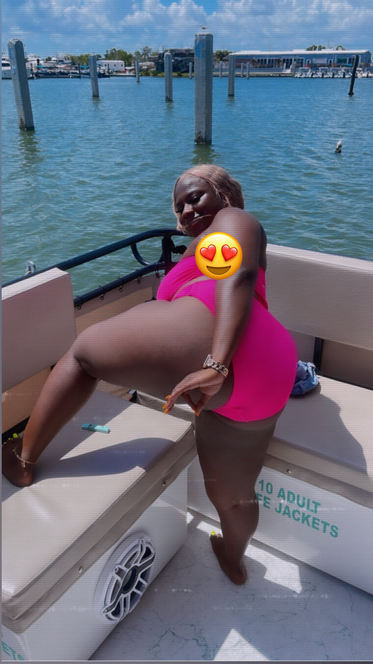 $luttySelena🥵💋 banner image