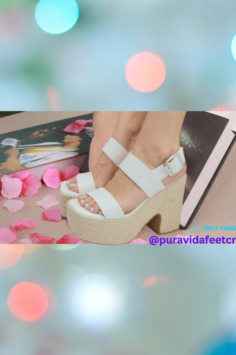 Pura Vida feet banner image