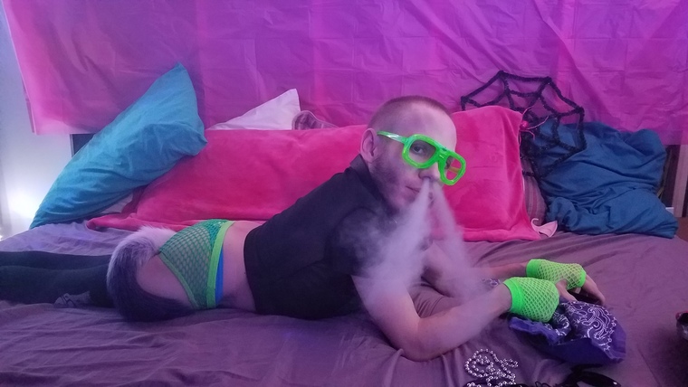 MidgetBigC cover image