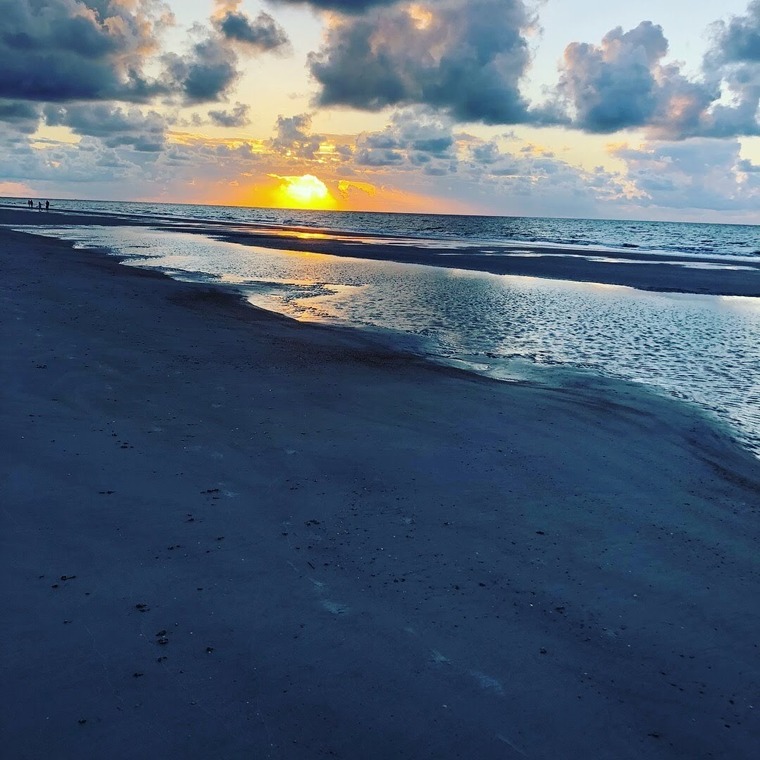 Maré cover image