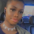 KimmyKinks🍓 avatar