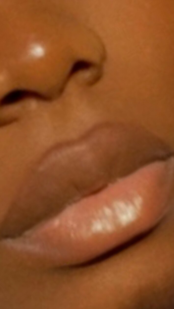 Queenn banner image